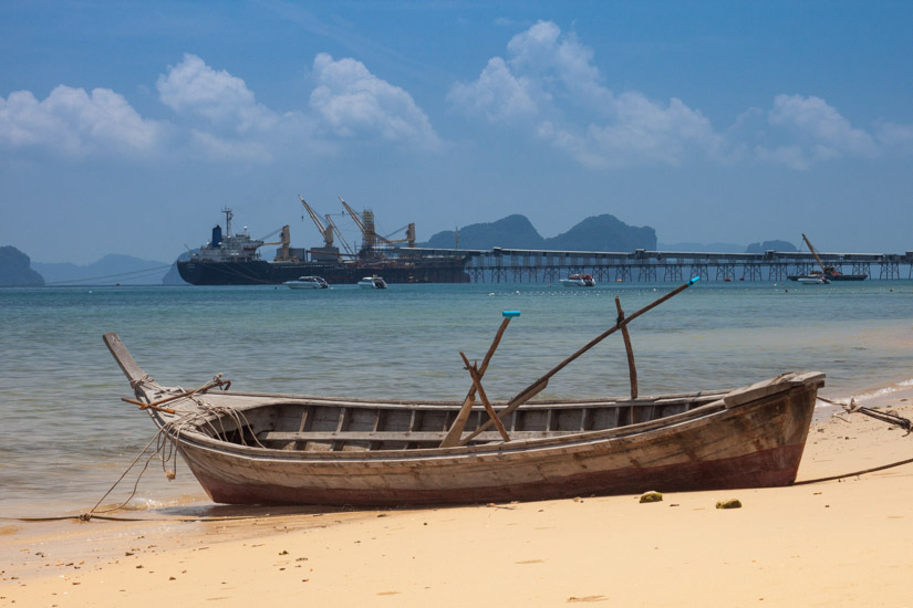 thai 3052